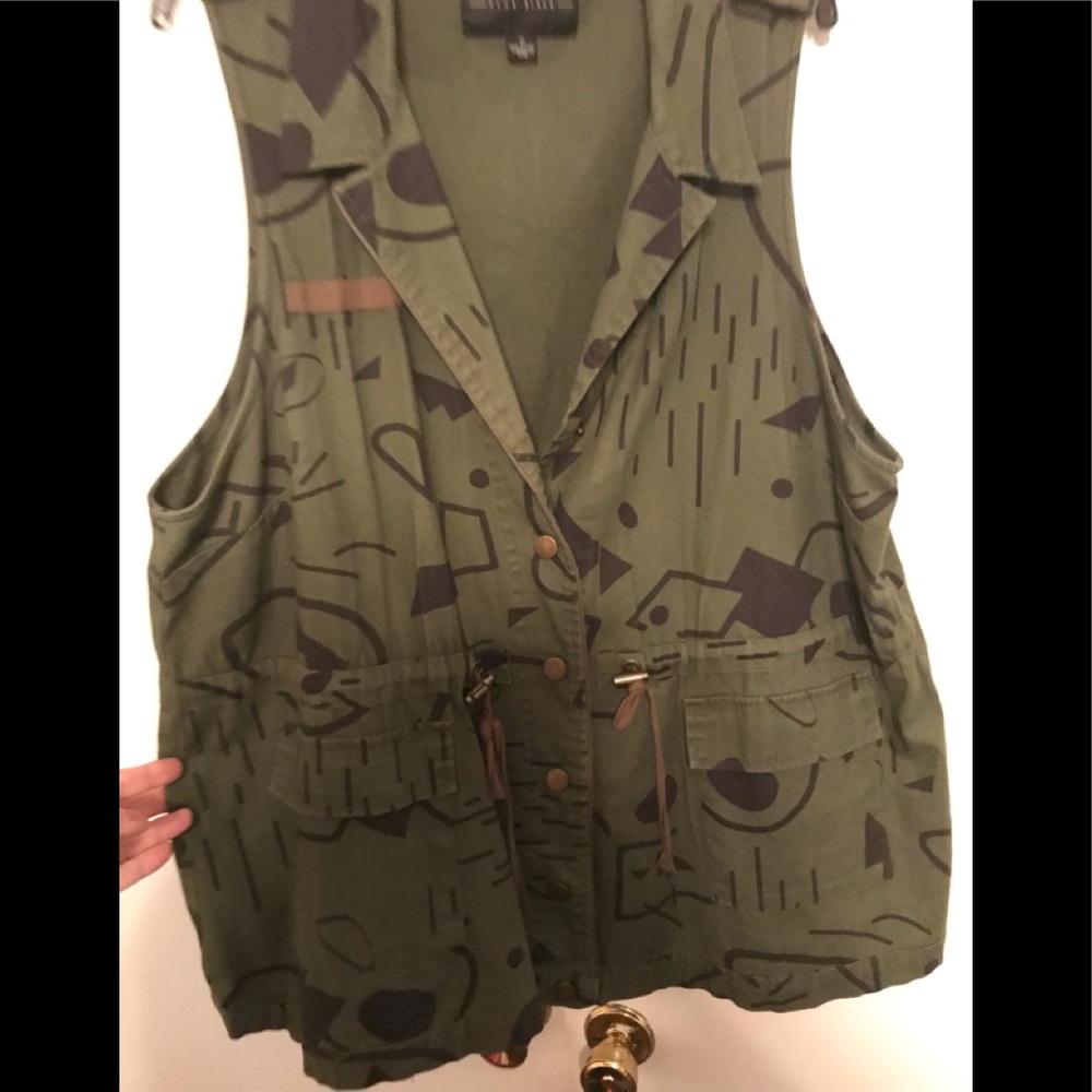 Forever 21 army green vest